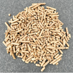 PELLET DRZEWNY SOSNOWY| Jakość Premium A1 | 6mm | Paleta-worki 15kg|18,5MJ