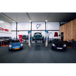 Fortelock Intense Cleaner 5L – Środek do usuwania śladów opon i oleju z podłóg PVC